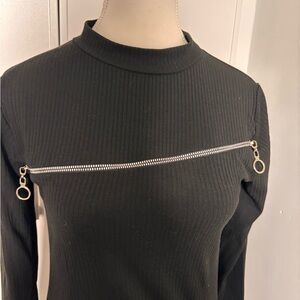 Black Ribbed Top with Zipper Detail